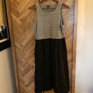 Paraphrase Blocked Midi Dress Black/Grey